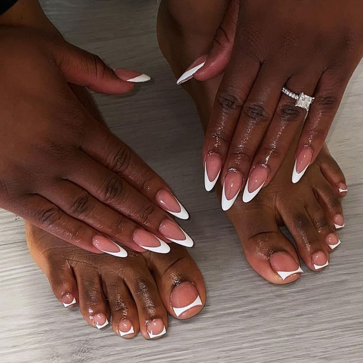 Sophisticated French Tip Nail Design: Elegant Cohesive Aesthetic for All Occasions.