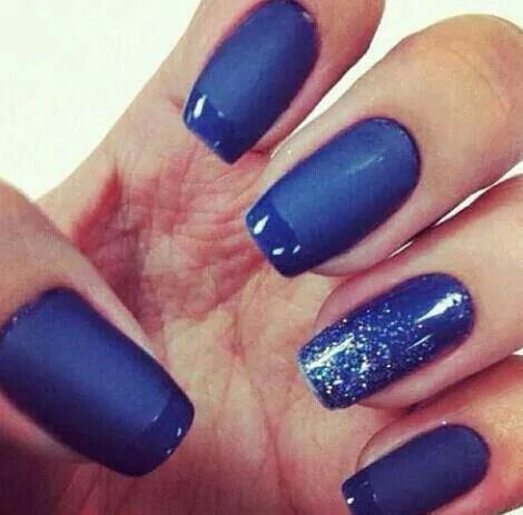 Elegant Dark Blue Nail Design with Matte and Glossy Finishes and a Sparkling Accent.