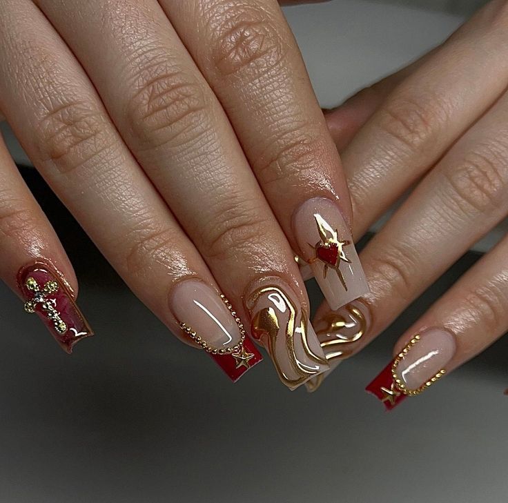 Burgundy Nails With Gold Short