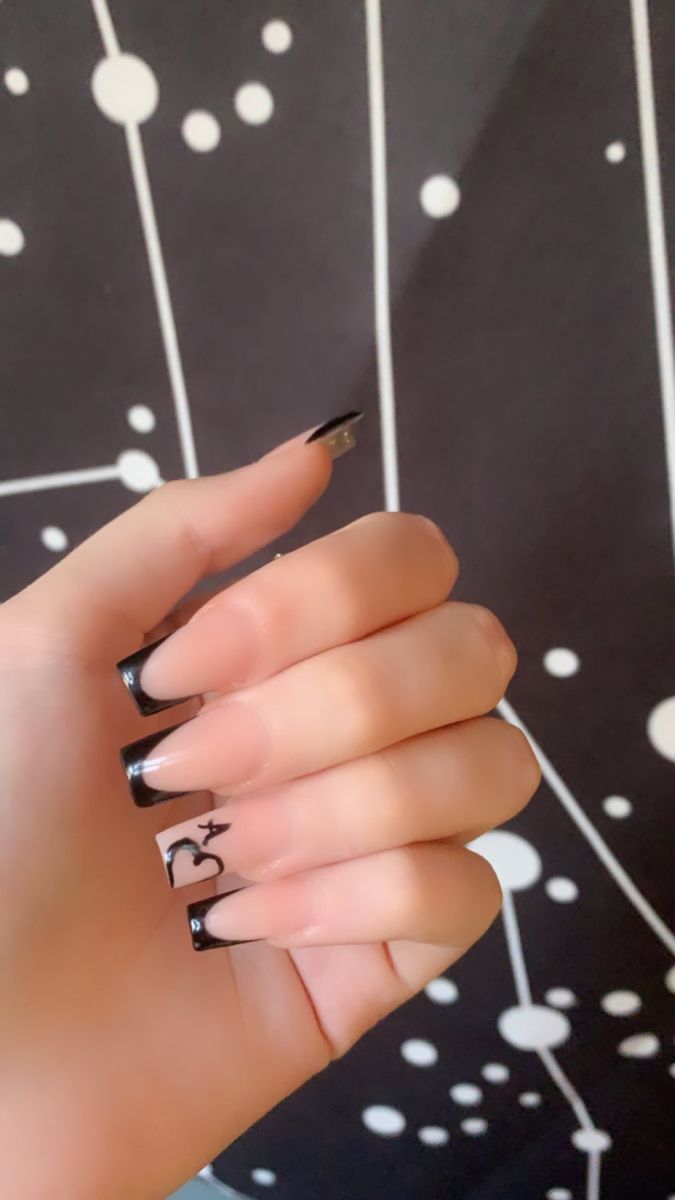 Elegant French Manicure with Bold Black Tips and Minimalist Art.