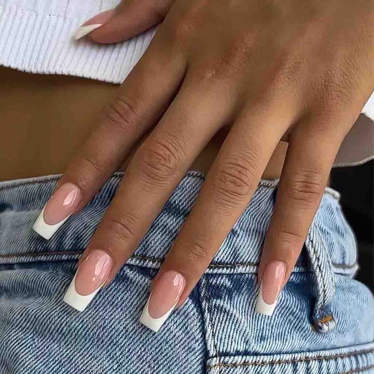 Sophisticated French Manicure: Chic Pink Base with White Tips for Any Occasion