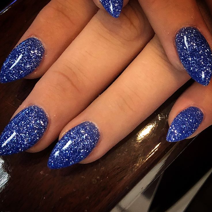 Glamorous Gradient Blue Nails with Glitter for Stunning Elegance.