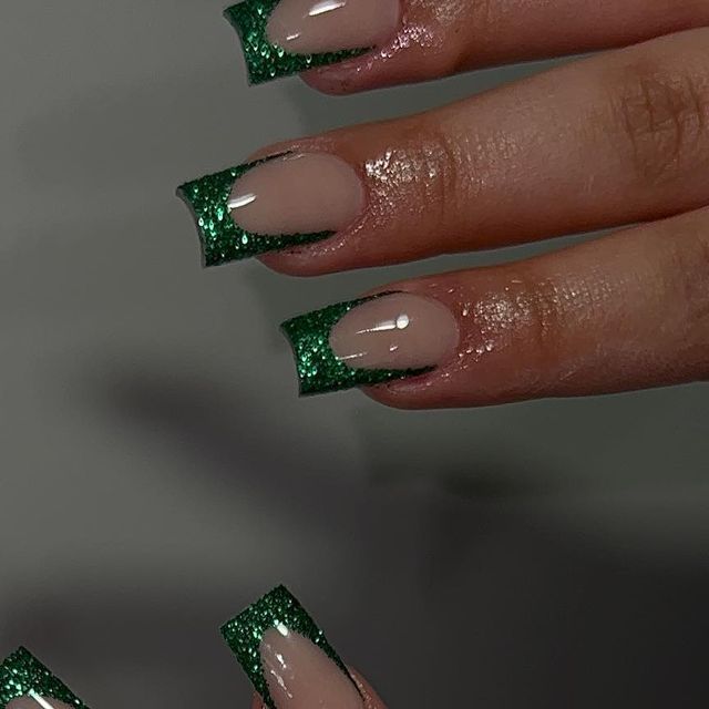 Chic Nude and Vibrant Green Glitter Nail Design