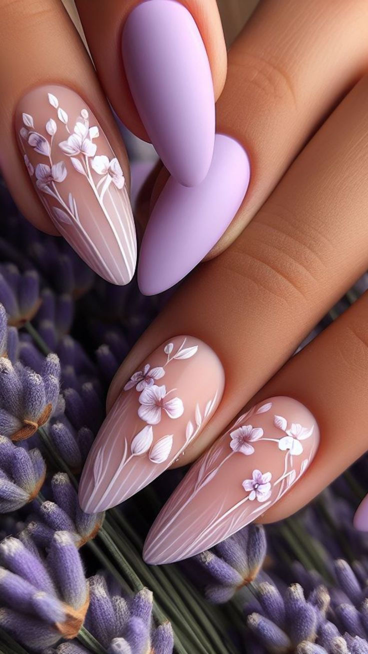 Chic Floral Nail Art: Delicate White Flowers on Nude with Elegant Lavender Accents.