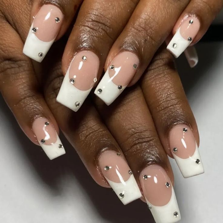 Chic Modern French Tip Nail Design with Rhinestones