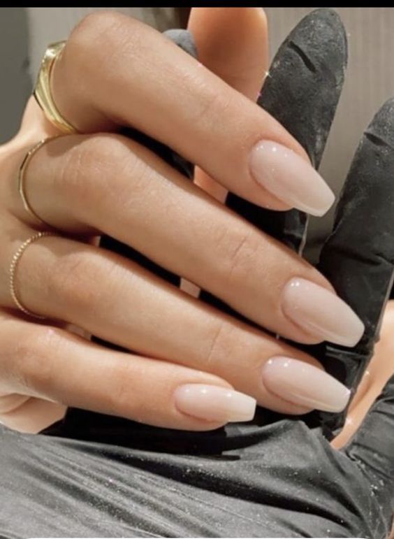 Sophisticated Ombre Nude Nails Complemented by Delicate Gold Rings