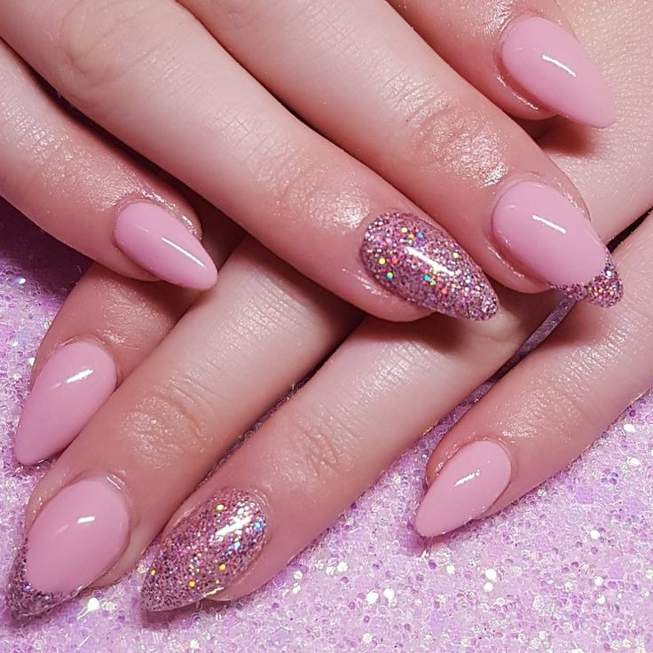 Sophisticated Almond-Shaped Nails with Soft Pink and Glitter Accents