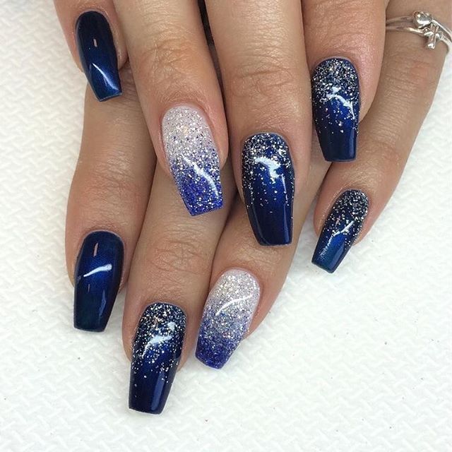 Striking Deep Navy Nail Design with Shimmering Ombre Glitter for Sophisticated Elegance