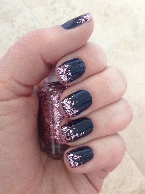 Chic Navy and Pink Glitter Gradient Nail Design for Glamorous Occasions.