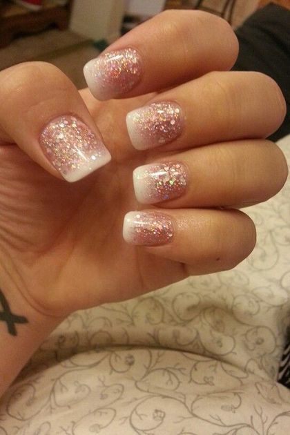 Chic Glittery Ombre Nails: Elegant Transition from White to Sparkling Pink.