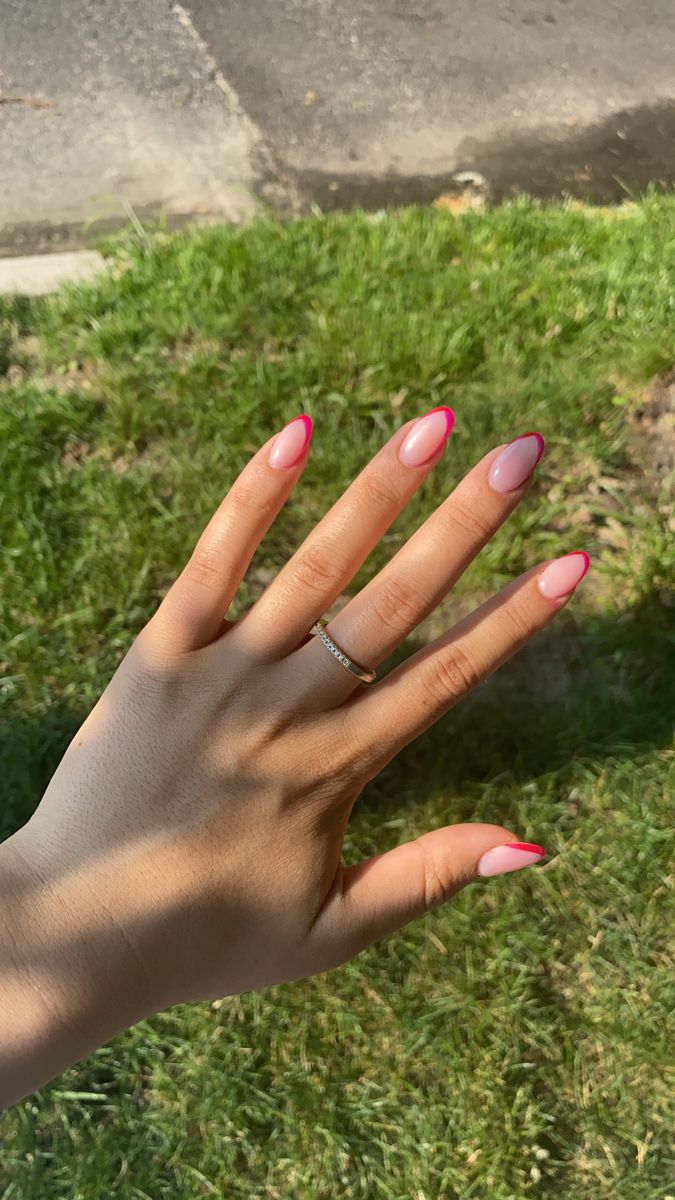 Chic Almond-Shaped Nail Design: Soft Pink Base with Vibrant Pink Tips