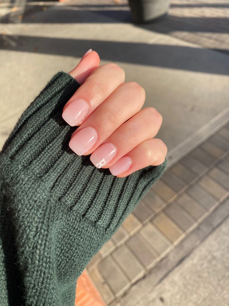 Sophisticated Soft Nude Manicure: A Perfect Pairing with Cozy Knits.