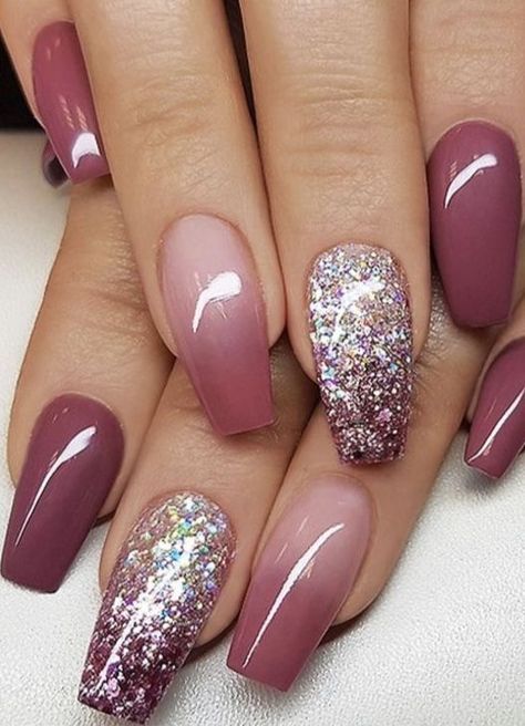 Chic Mauve and Pink Nail Design with Glitter Accents for Any Occasion