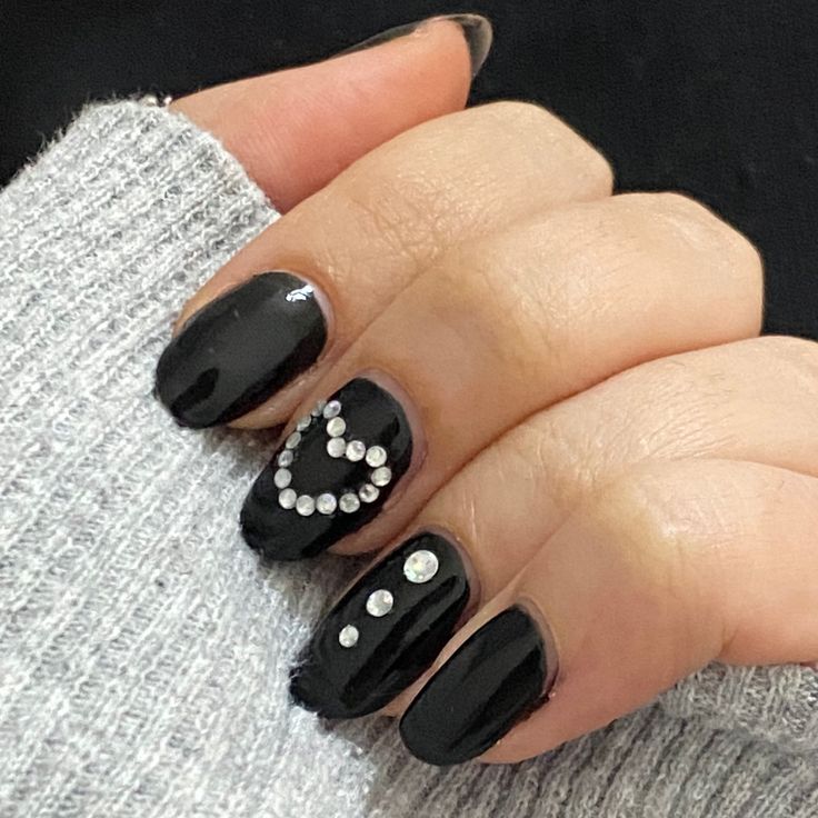 Chic Elegant Black Nail Design with Rhinestone Heart and Dotted Accents