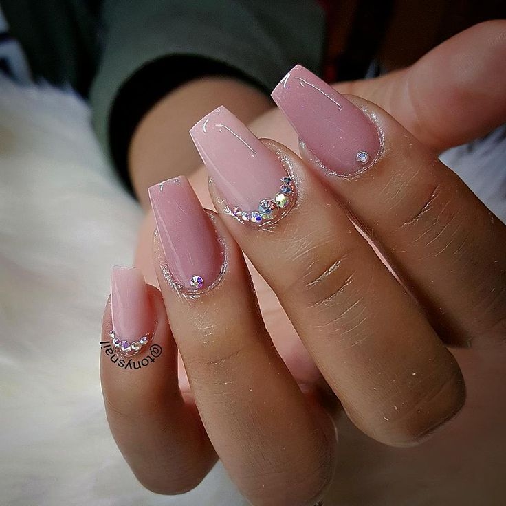 Chic Elegant Nude Square Nails with Glossy Finish and Rhinestone Accents.