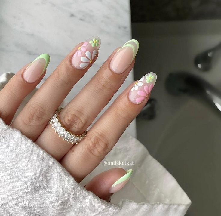 Pastel Floral Nail Design for a Playful Spring Aesthetic