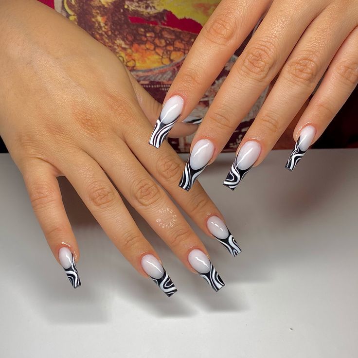 Contemporary Chic: Stylish Long Nails with Bold Gradient and Striped Tips