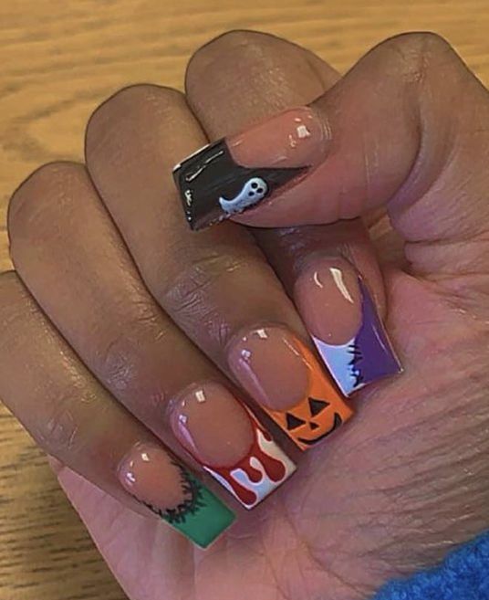 Vibrant Halloween Nail Art: Festive Designs for a Stylish Celebration.