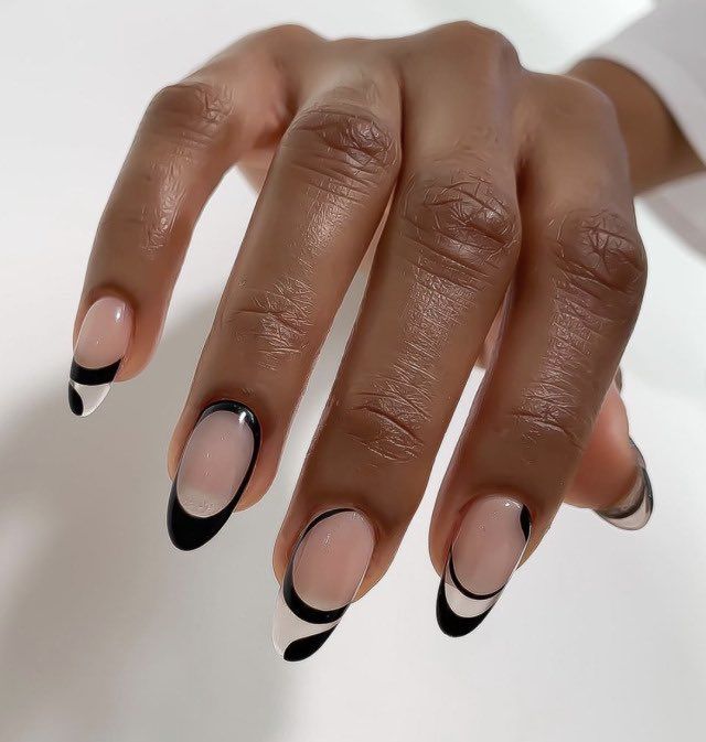 Elegant Chic Nail Design: Contemporary Black and Nude French Tips