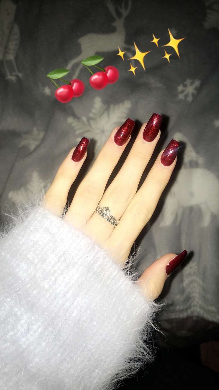 Festive Red Nail Design: Glossy Sparkle Meets Cozy Style