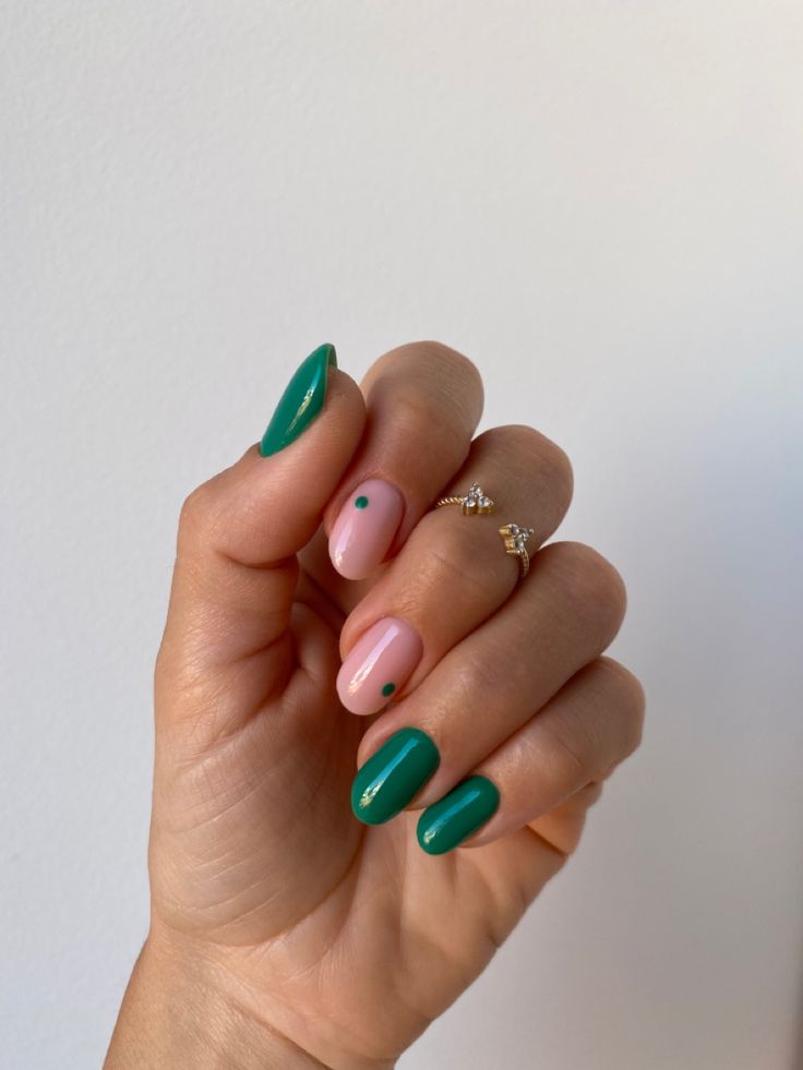 Green Nails With Dots