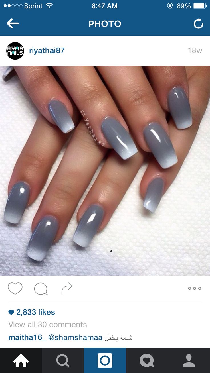 Chic Ombre Nail Design: Slate Gray to Light Gray Gradient for Modern Elegance