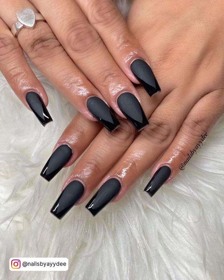 Elegant Sleek Black Nail Design with Matte and Glossy Finishes