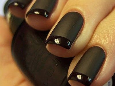 Elegant Black Nails with Glossy French Tips: A Modern Take on Classic Manicure.