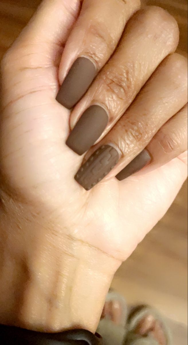 Chic Elegant Matte Nail Design with Textured Accent in Rich Browns