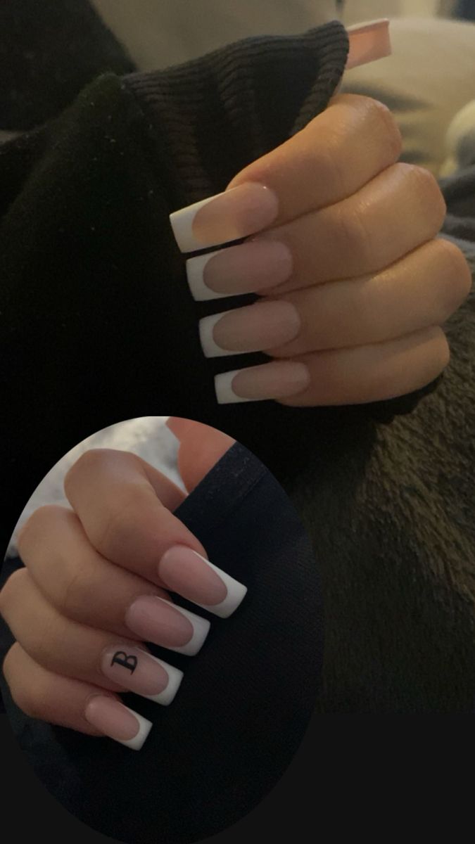 Elegant French Tip Acrylic Nails with Personalized Detail