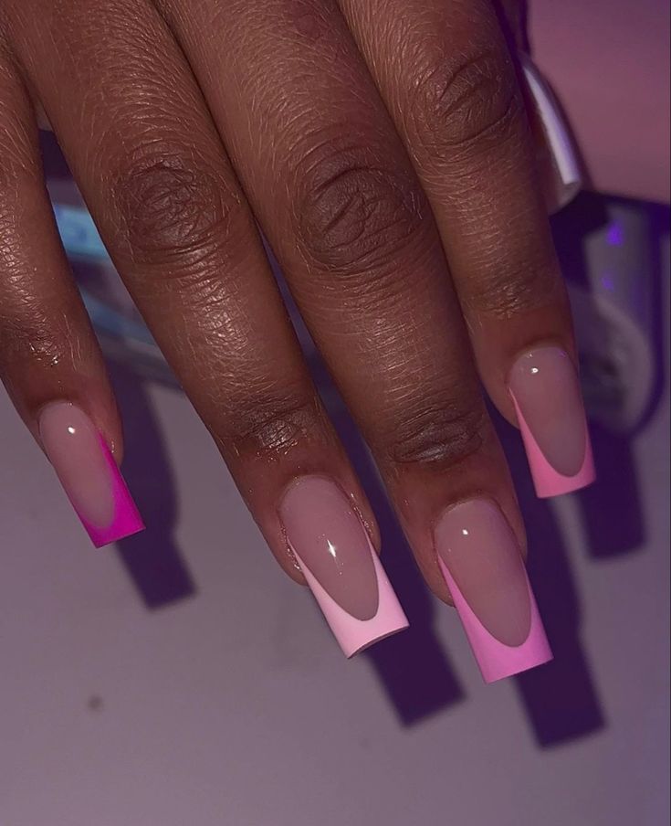 Elegant Ombre Nail Design: Soft Pink to Bright Pink Gradient with Modern Square Shape.