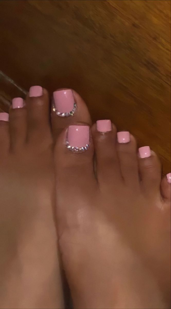 Elegant Delicate Pink Toenail Design with Square Acrylic Nails and Sparkling Rhinestones for a Stylish Summer Pedicure.