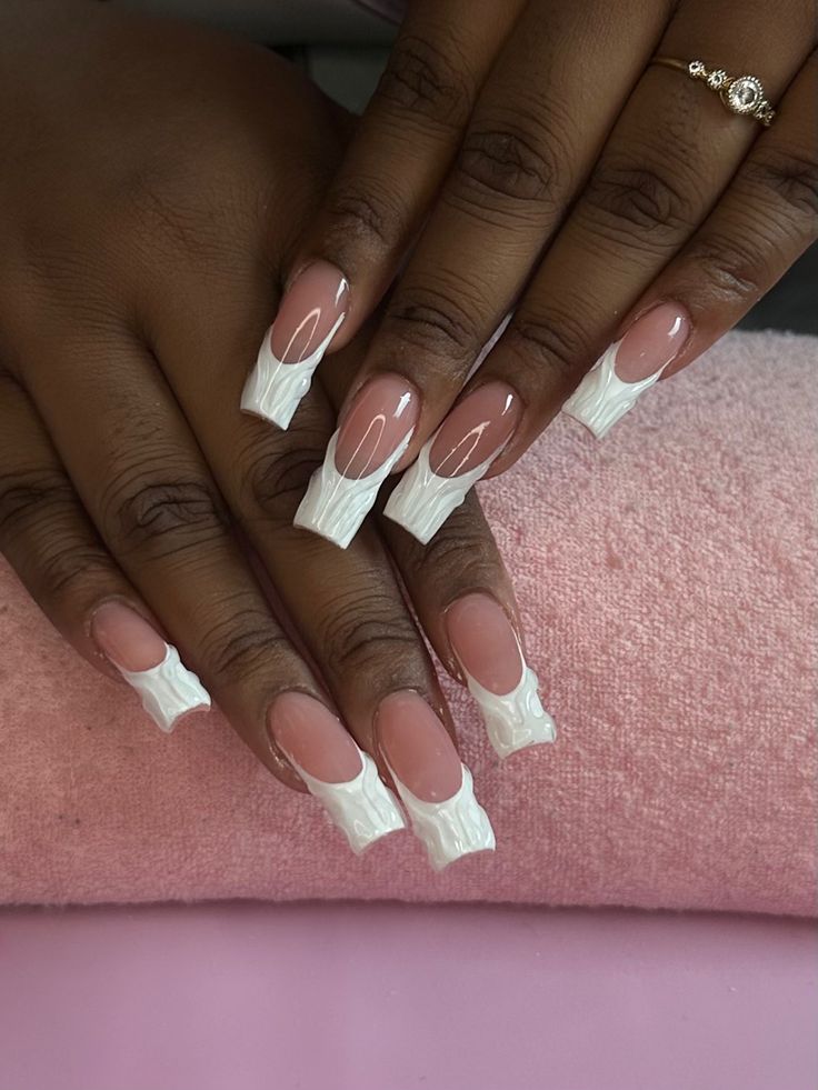 Chic Nude and White Nail Design for a Bold, Textured Statement.