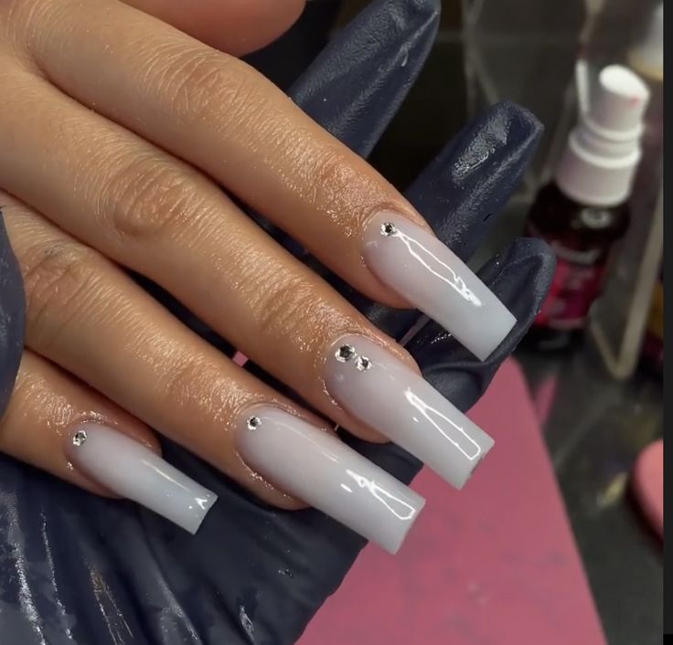 Chic Ombre Nails with Sparkling Crystals: Modern White-to-Lavender Transition