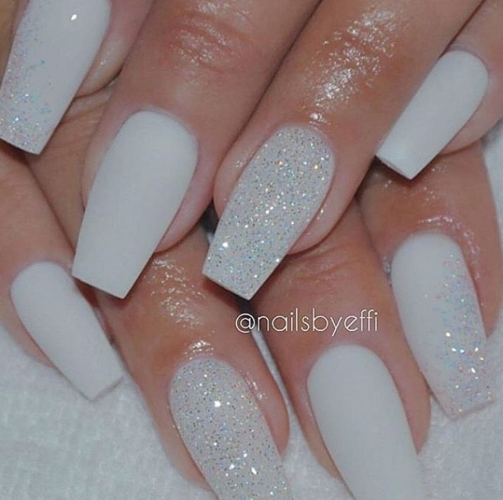 Chic Matte White Nails with Sparkling Accent for Any Occasion