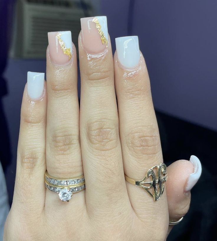 Elegant Chic Nail Design with Soft Pink, White, and Gold Accents.