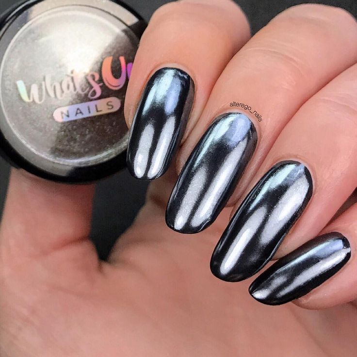 Bold Chrome Black Nails: A Modern, Elegant Statement Look