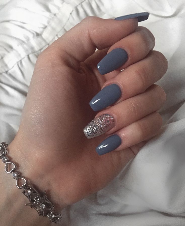 Sophisticated Gray Nail Design with Glittering Silver Accents for Any Occasion.