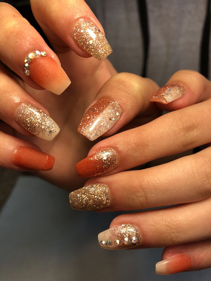 Elegant Gradient Nail Design with Glitter and Rhinestones for Any Occasion