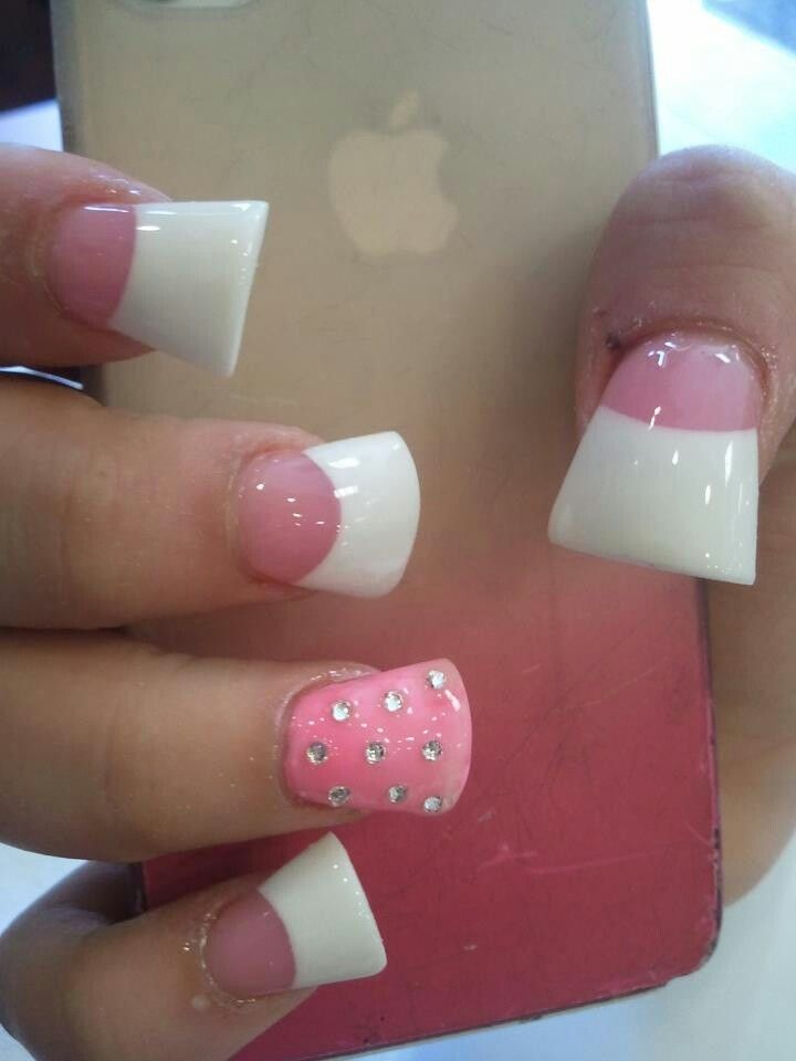 Elegant Chic Nail Design: Soft Pink and Classic White French Tips with Rhinestone Accent