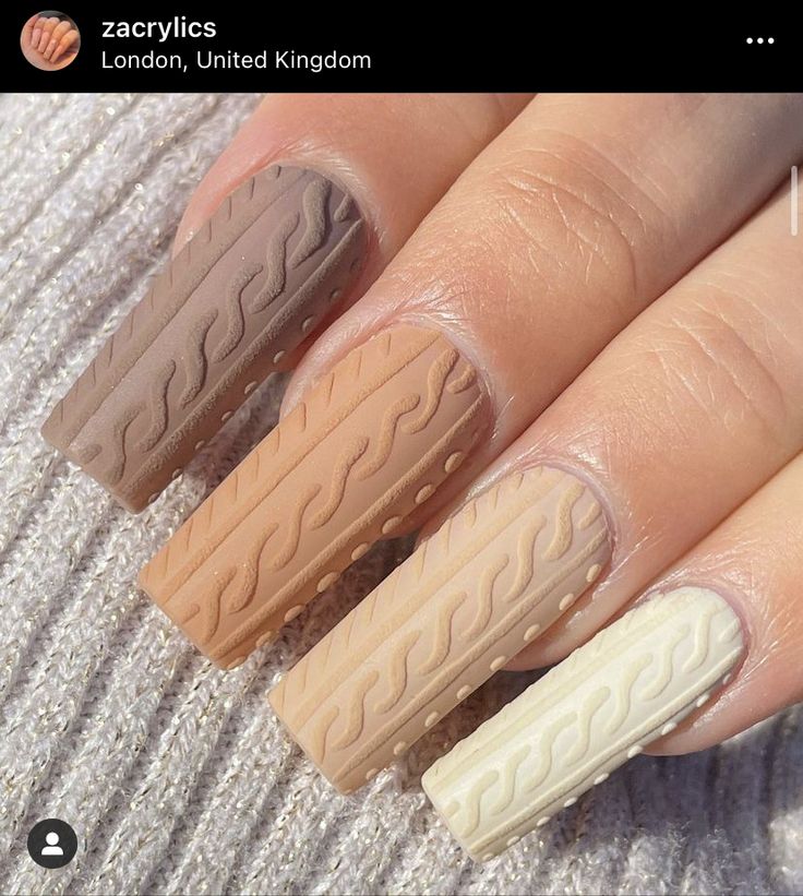 Stylish Textured Nail Design with Earthy Wave Pattern for a Bold and Sophisticated Look.