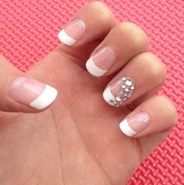 Chic French Manicure with Rhinestone Accent for Any Occasion