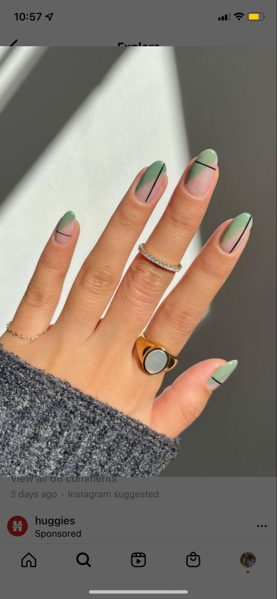 Green Nails With Line Design