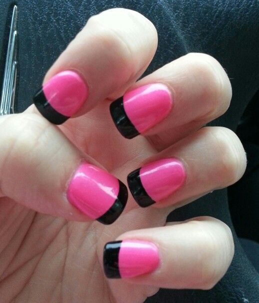 Chic Glossy Pink and Black Tip Nail Design: A Modern French Manicure Twist.