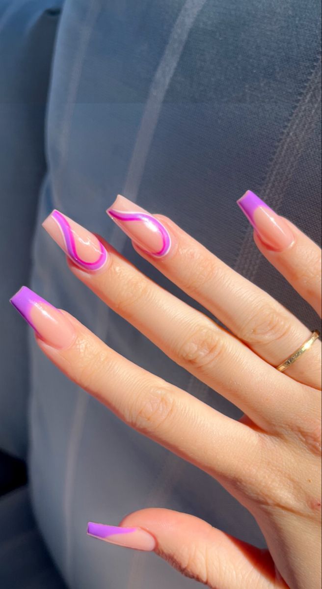 Chic Gradient Nail Design: Soft Pink and Vibrant Lavender with Elegant Swirls