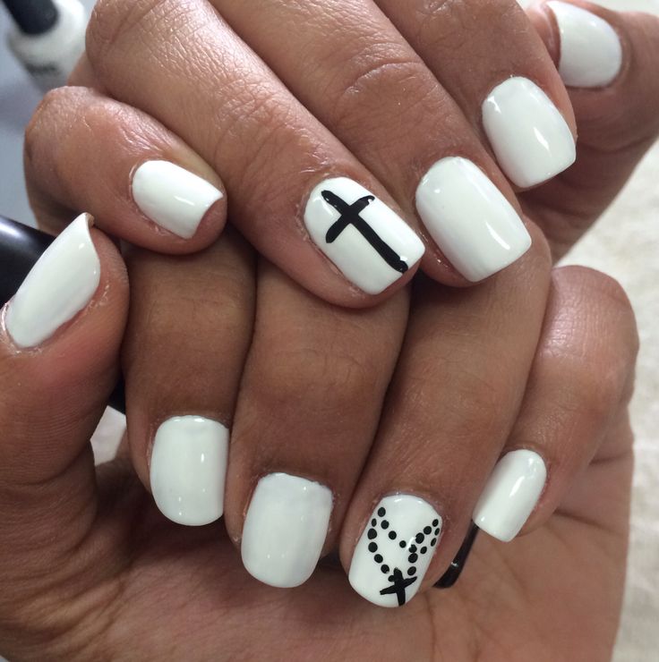 Elegant Chic White Nail Design with Bold Black Accents