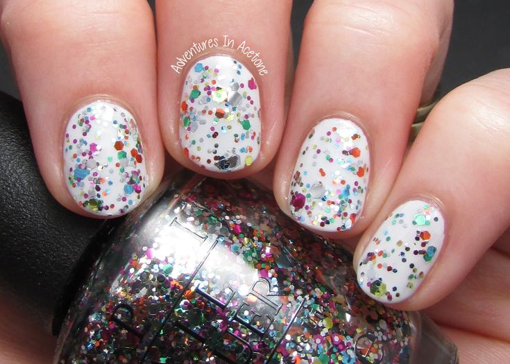 Vibrant Confetti Glitter Nail Design for Glamorous Everyday Style.