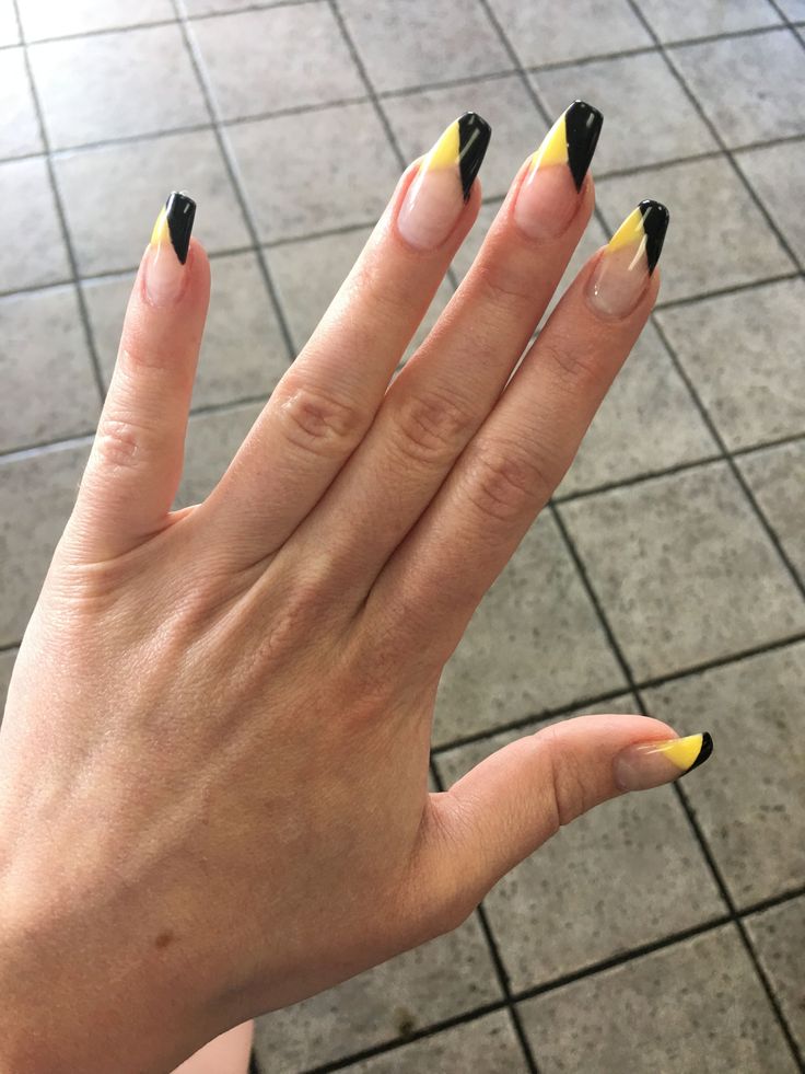 Black Nails With Yellow Accent