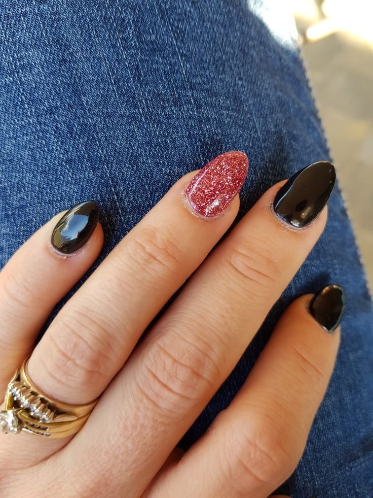 Elegant Glamorous Nail Design: Classic Styles with Sleek Black and Sparkly Red Accents