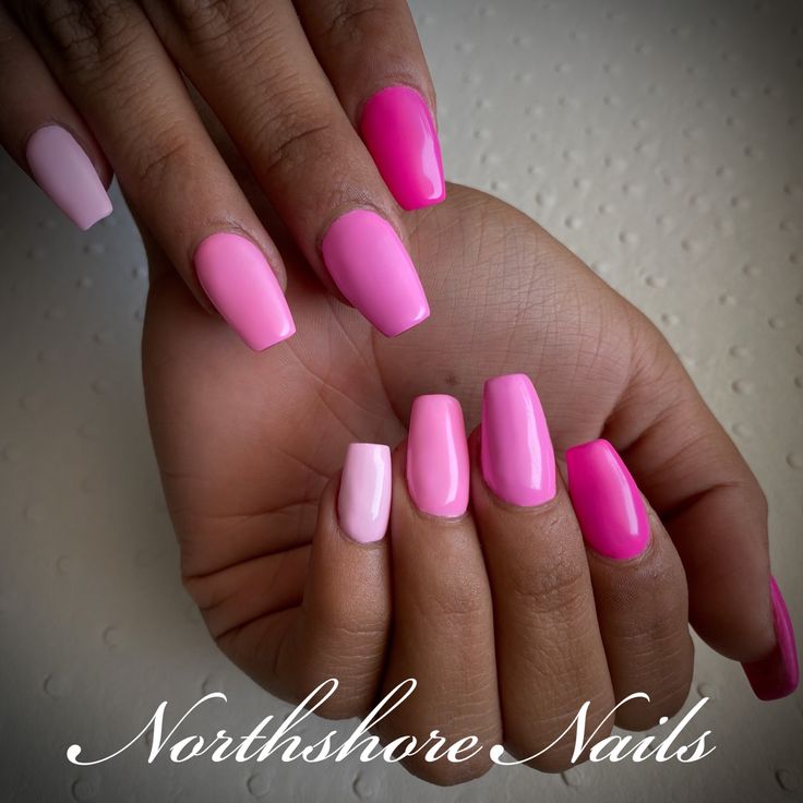 Elegant Pink Nail Design: A Playful Blend of Glossy and Matte Finishes with Gradient Effect.